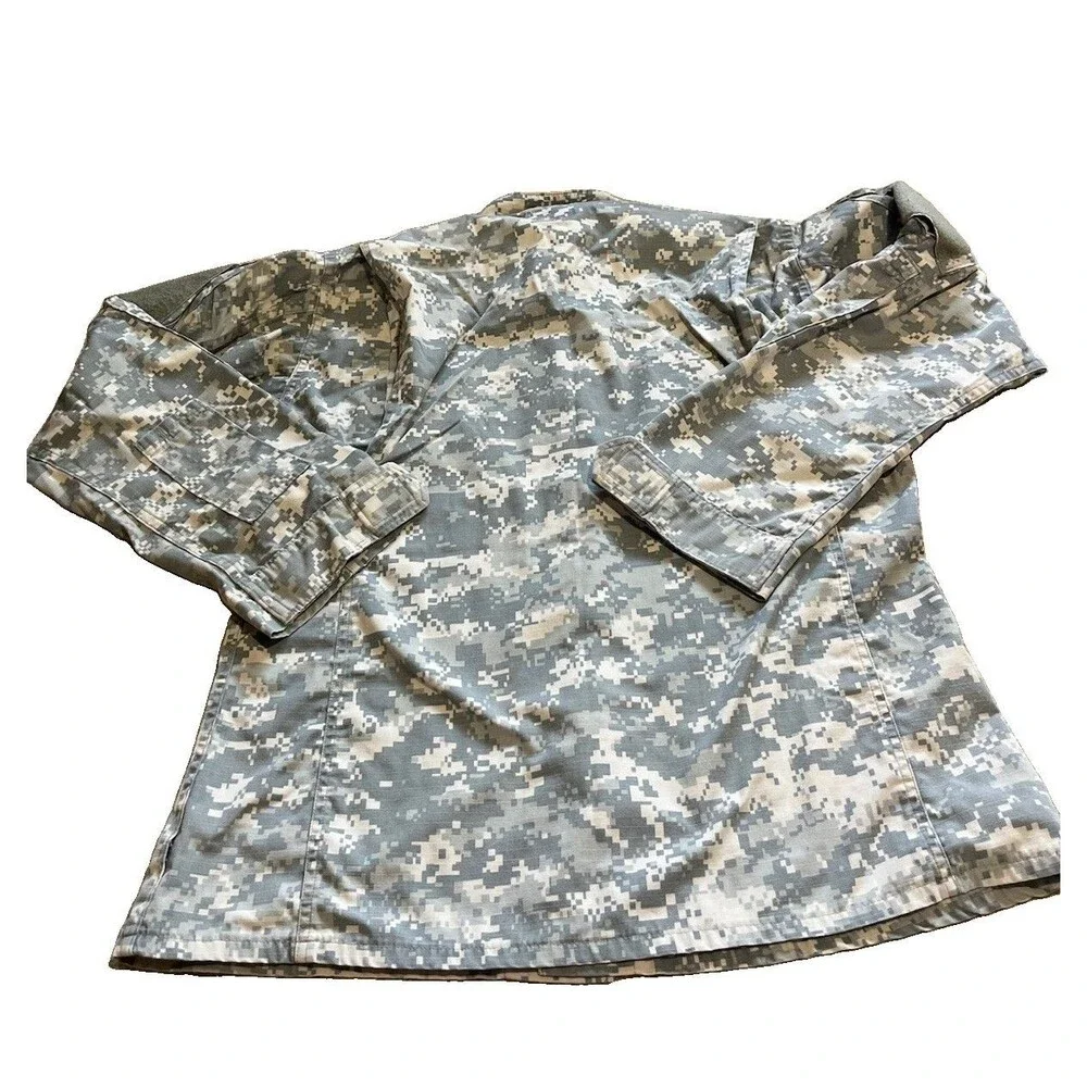 US Army ACU Digital Camo Combat Jacket Medium Regular Tactical Military Coat
